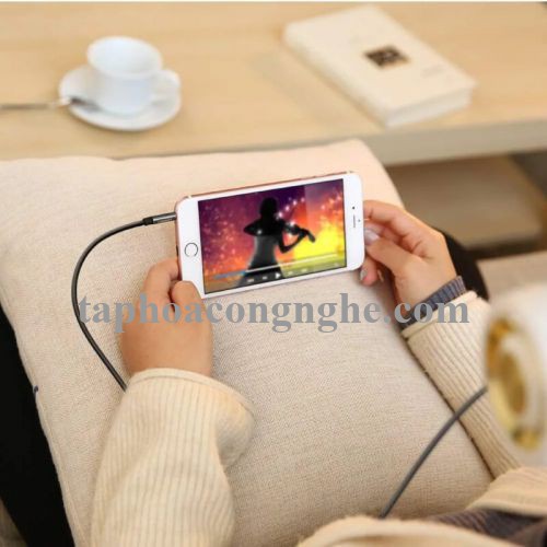 Ugreen 10732 0.5M màu Đen Cáp âm thanh 2 đầu 3.5mm dương dây tròn TPE cao cấp AV119 30010732